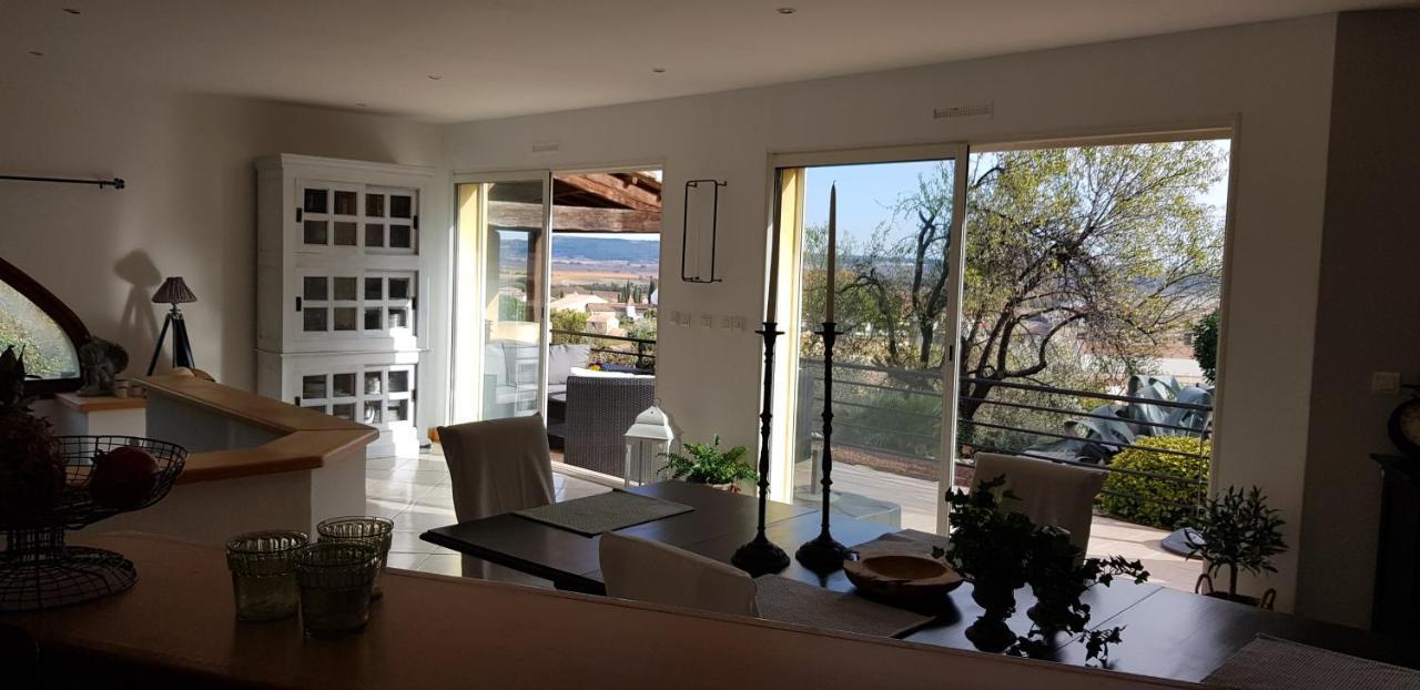 Beautiful Villa With A Stunning View Roujan Ngoại thất bức ảnh